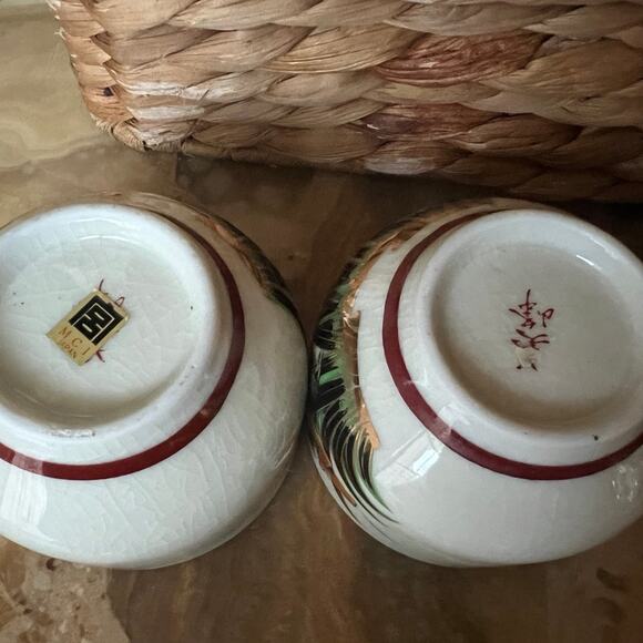 Iris & Bird Sake/Tea Cups: Set of 4 - Picture 4 of 8